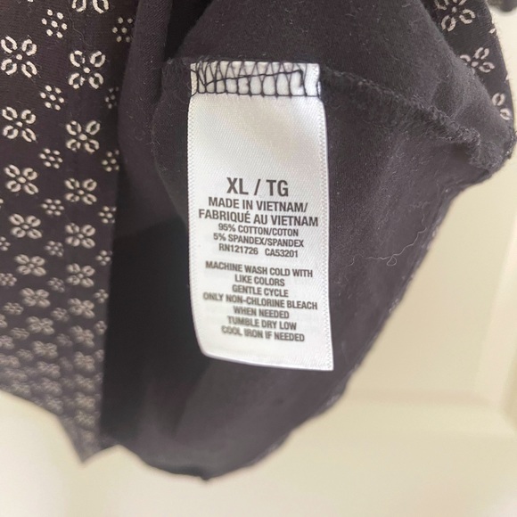 Aeropostale Patterned Crop Top, XL - Picture 5 of 5